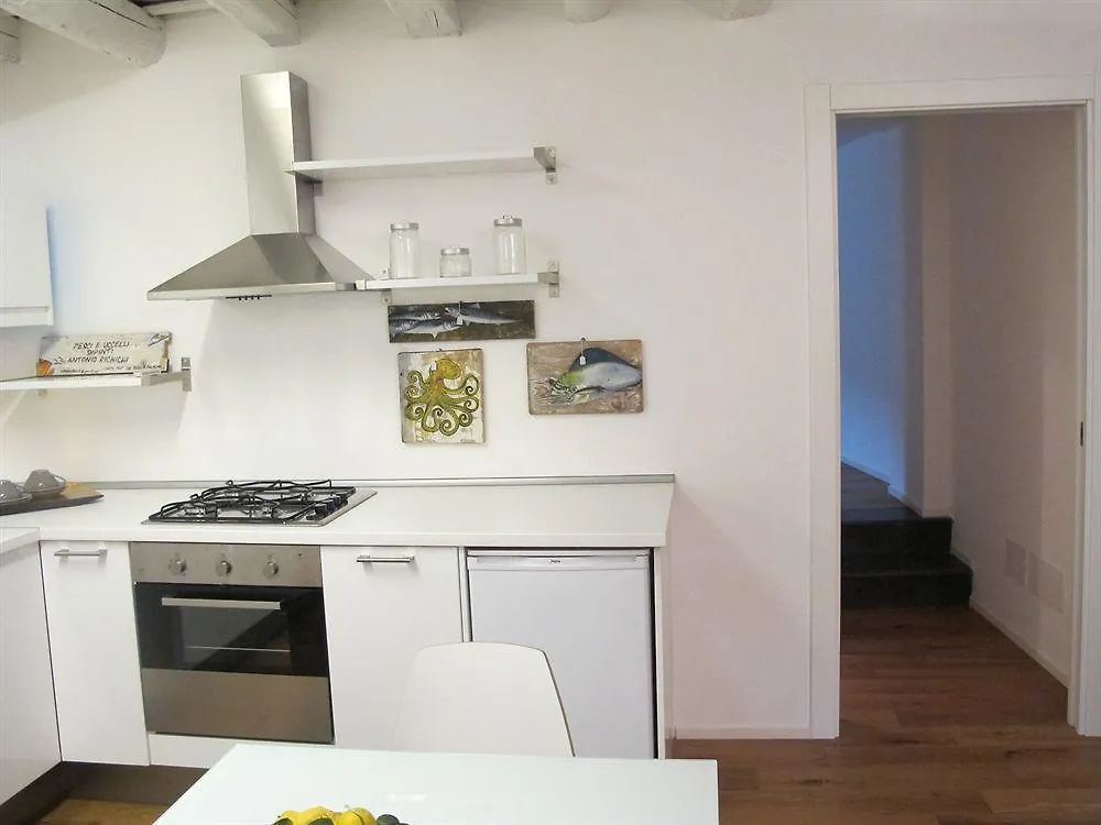 Bb 22 Charming Rooms & Apartments Palermo 3*,