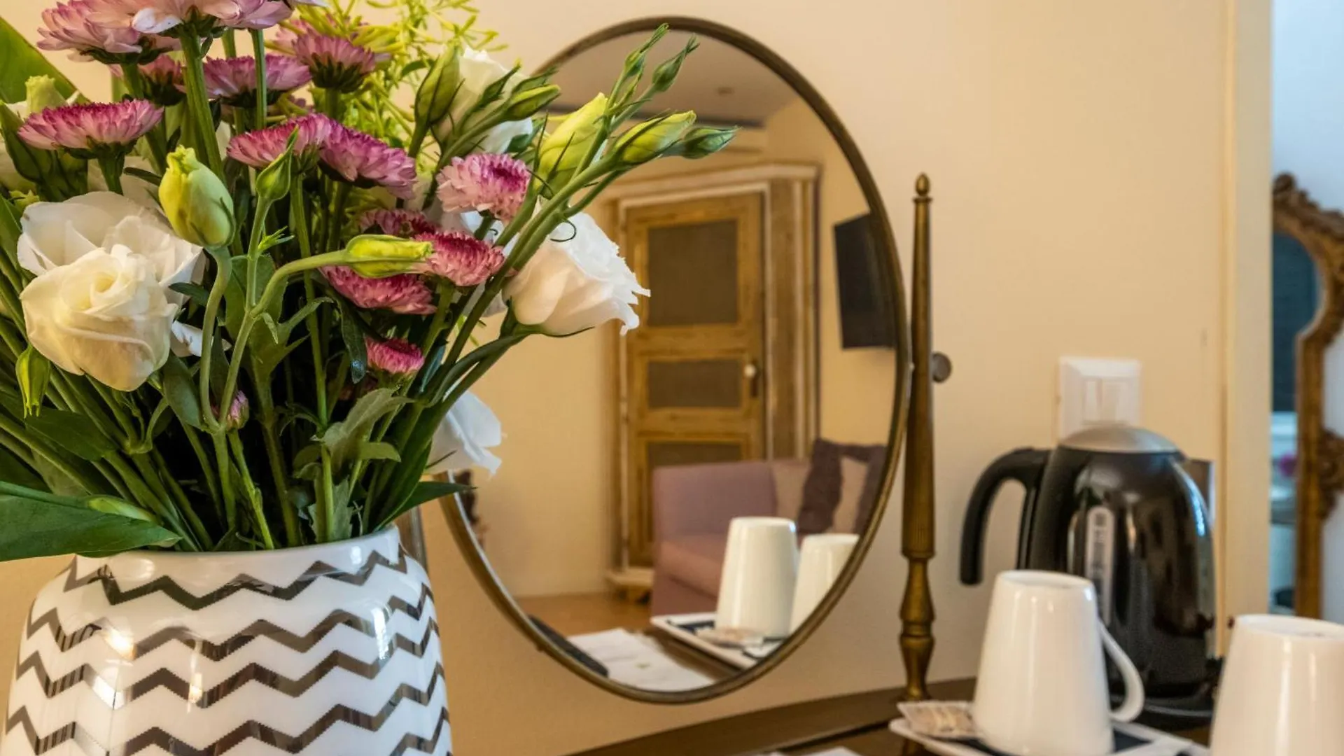 Bb 22 Charming Rooms & Apartments Палермо Гостевой дом
