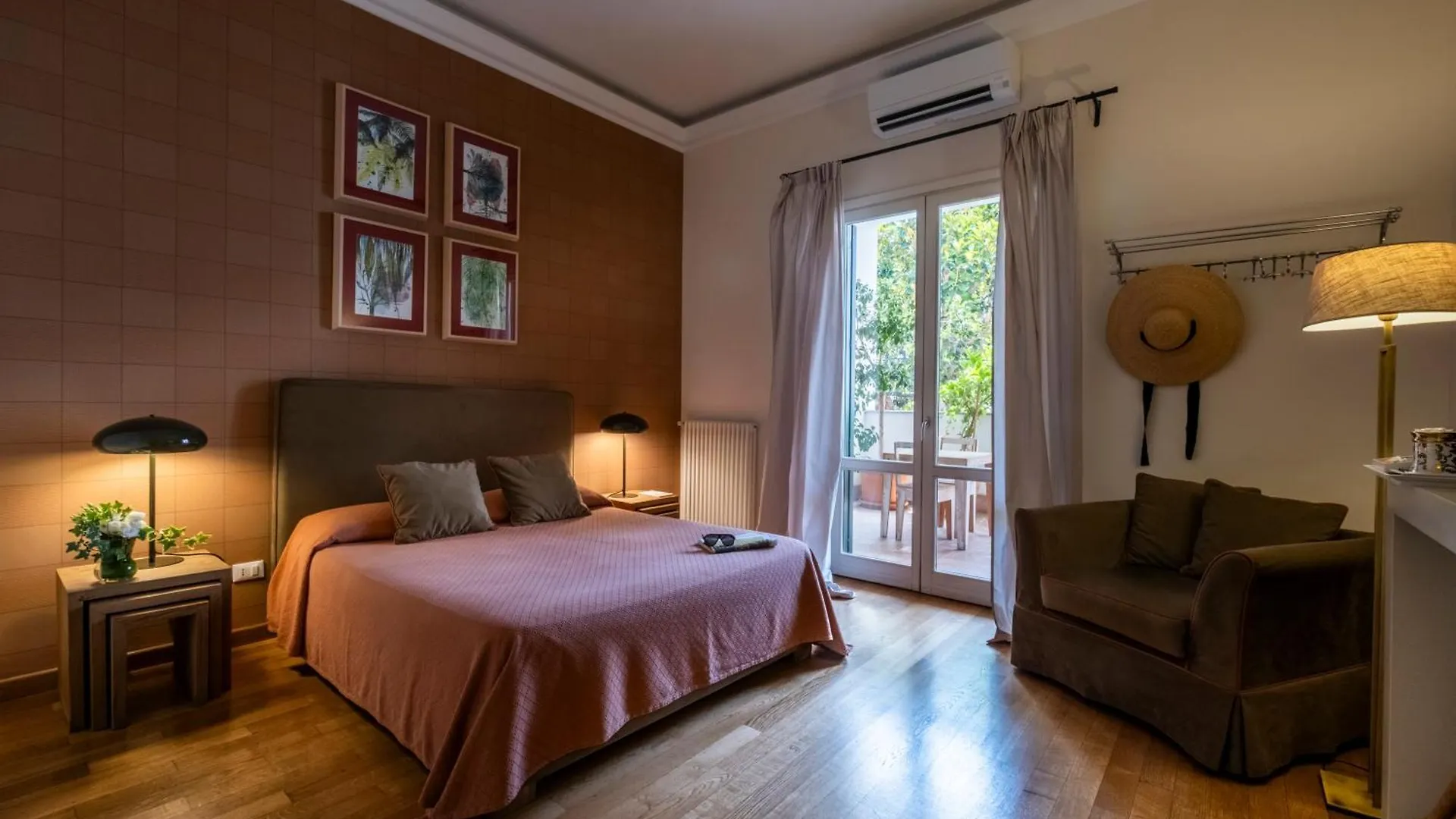 *** Гостевой дом Bb 22 Charming Rooms & Apartments Палермо Италия