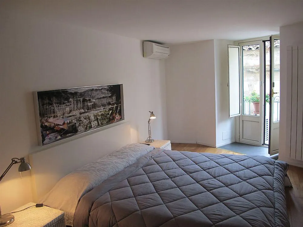 Bb 22 Charming Rooms & Apartments Palermo 3*,
