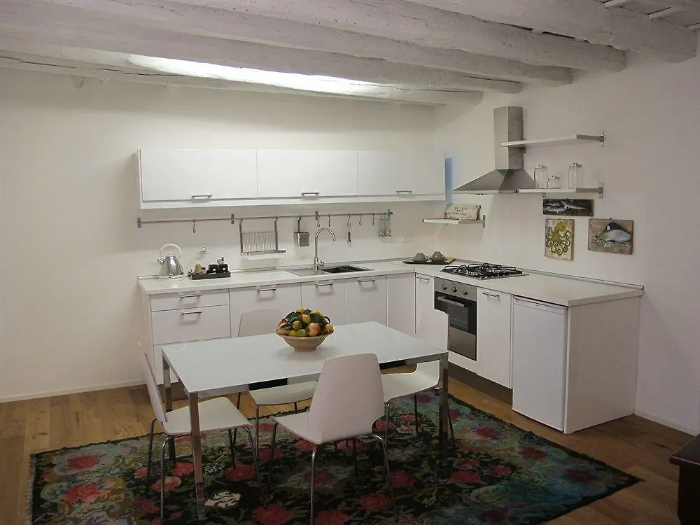 Bb 22 Charming Rooms & Apartments Palermo 3*,